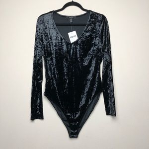 Forever 21 Plus • Crushed velvet body suit NWT